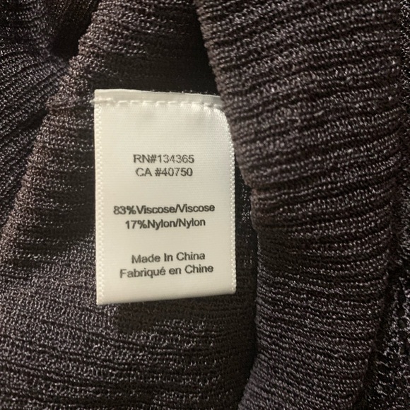 Plus Size Timeless By Naeem Khan Sweater - Picture 4 of 4